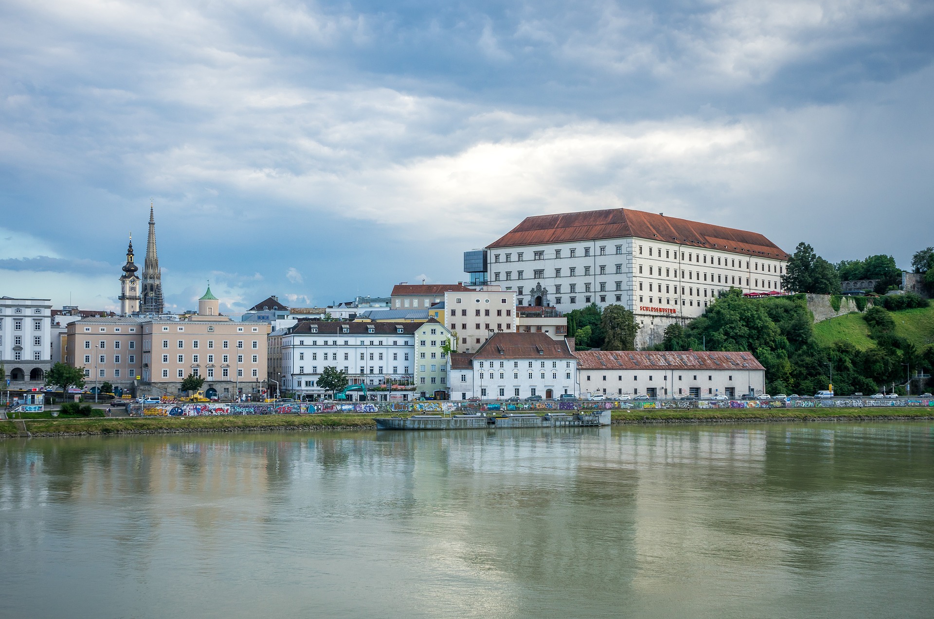 Vuelos baratos a Linz